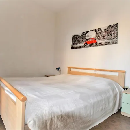 Apartment Locazione Turistica -2 *